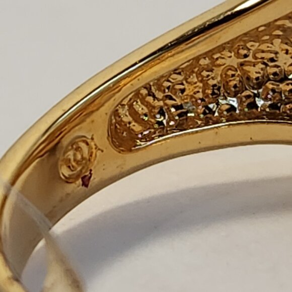 VTG NWT 5.46g .10ctw Diamond Round Baguette Style 18K Yellow Gold Over Ring Sz 7 - Picture 7 of 10